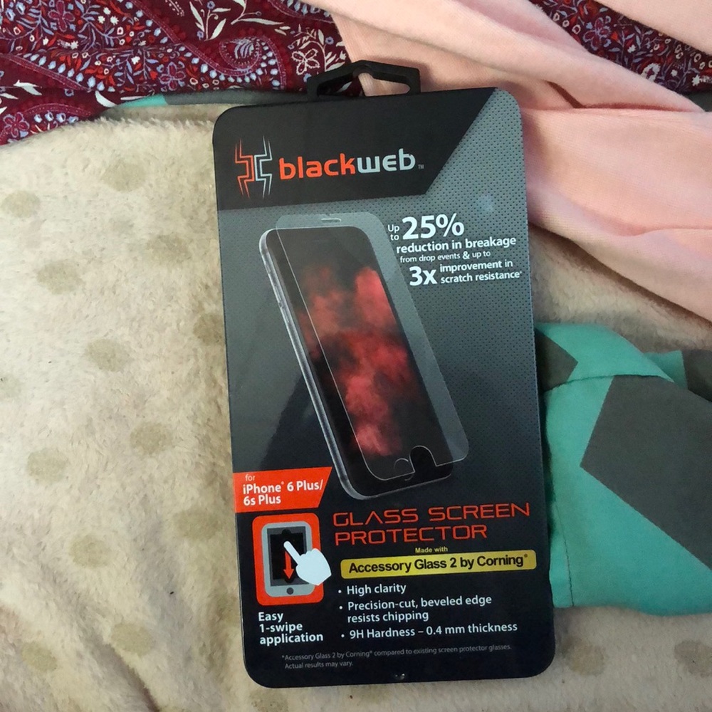 Screen Protector & Otter Box Case. (BUNDLE)